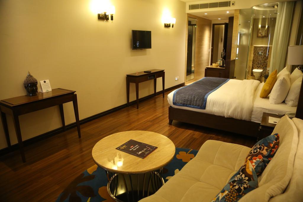 Oyo Premium Panchkula Sector 5 Hotel ห้อง รูปภาพ