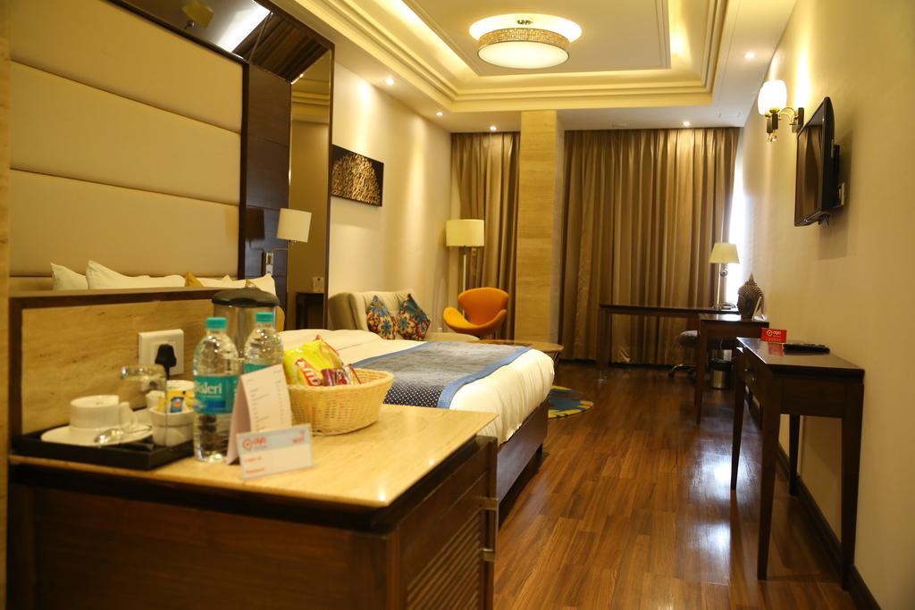Oyo Premium Panchkula Sector 5 Hotel ห้อง รูปภาพ