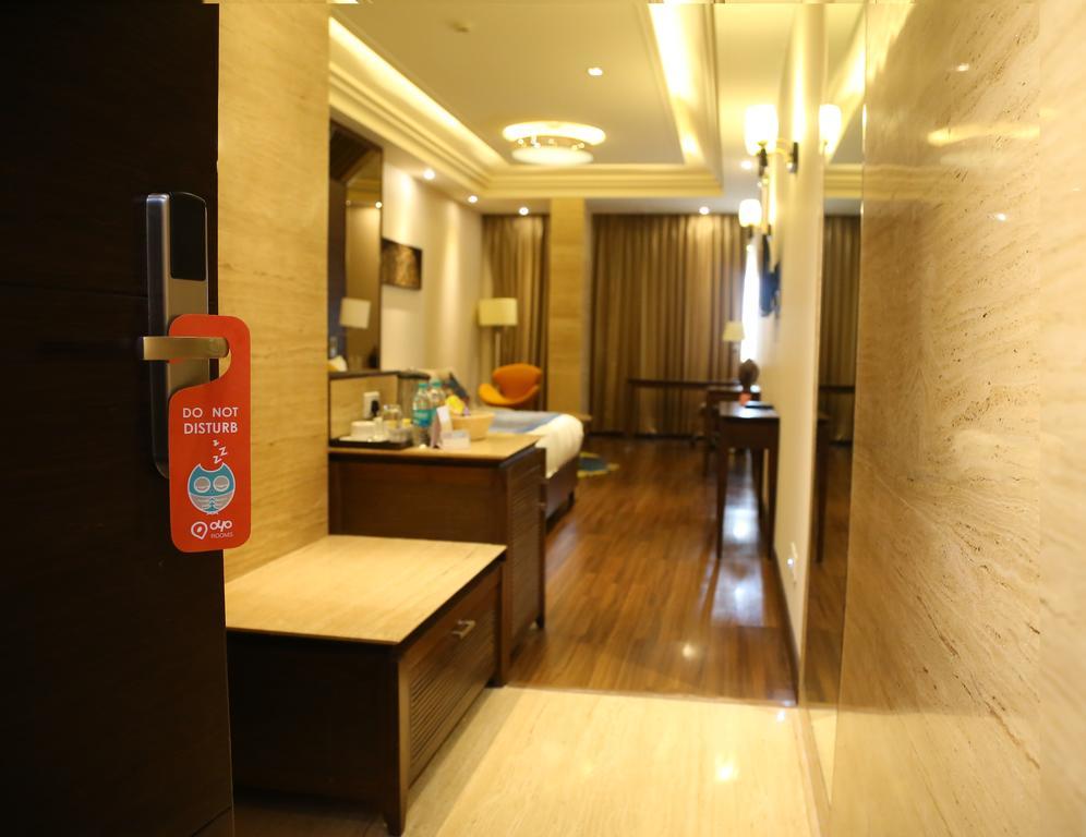 Oyo Premium Panchkula Sector 5 Hotel ห้อง รูปภาพ