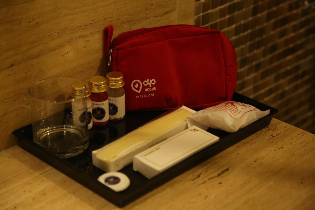 Oyo Premium Panchkula Sector 5 Hotel ห้อง รูปภาพ