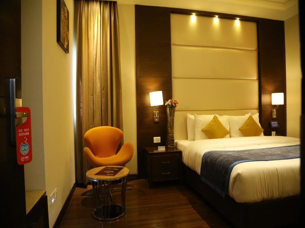 Oyo Premium Panchkula Sector 5 Hotel ห้อง รูปภาพ