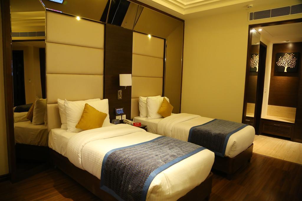 Oyo Premium Panchkula Sector 5 Hotel ภายนอก รูปภาพ