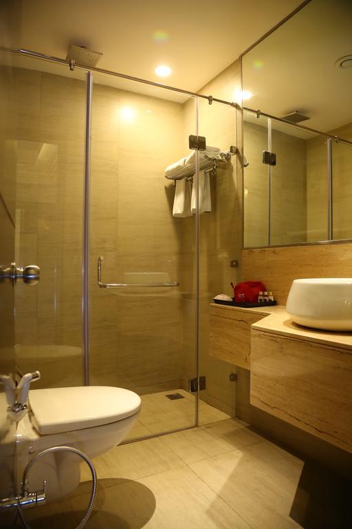Oyo Premium Panchkula Sector 5 Hotel ภายนอก รูปภาพ